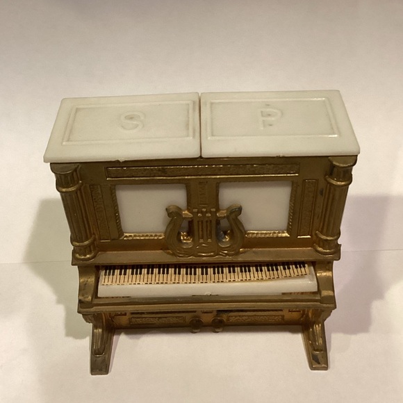 1940's Davis Products Piano Salt and Pepper Shaker Vintage - Picture 7 of 8